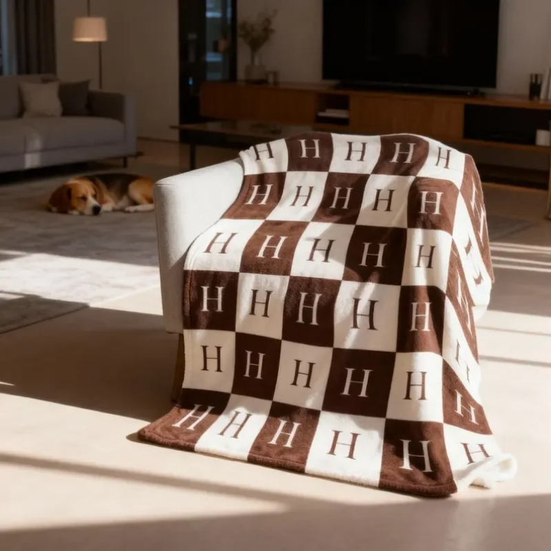 Grid Letter Blanket Plush Blan – Cashmere Throw Blanket recenzja i cena