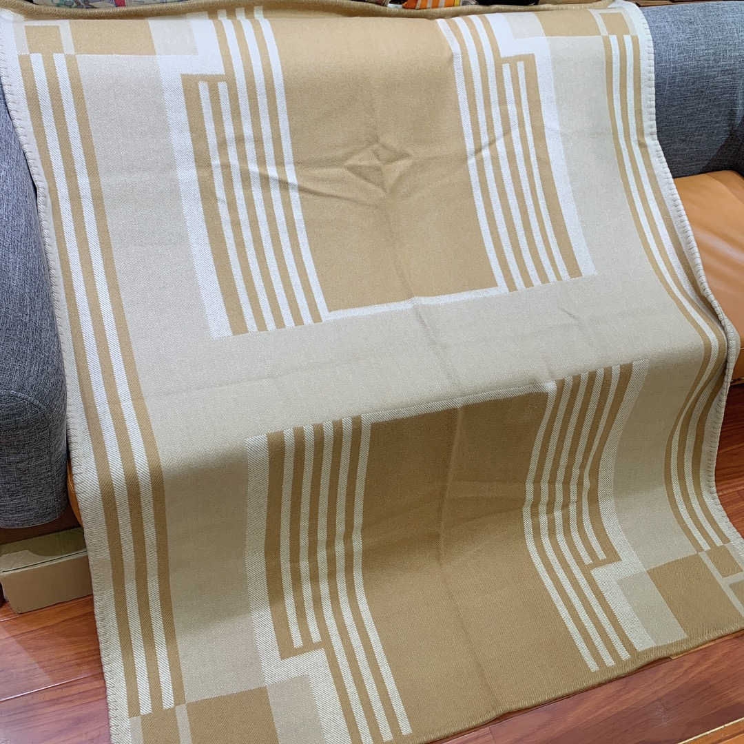 Luxury Brand Throw Blanket Hom – Cashmere Throw Blanket recenzja i cena