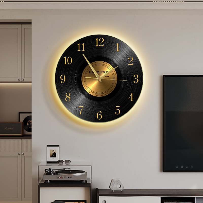 Vintage Wall Clock with Light  – Luxury Lifestyle Living recenzja i cena